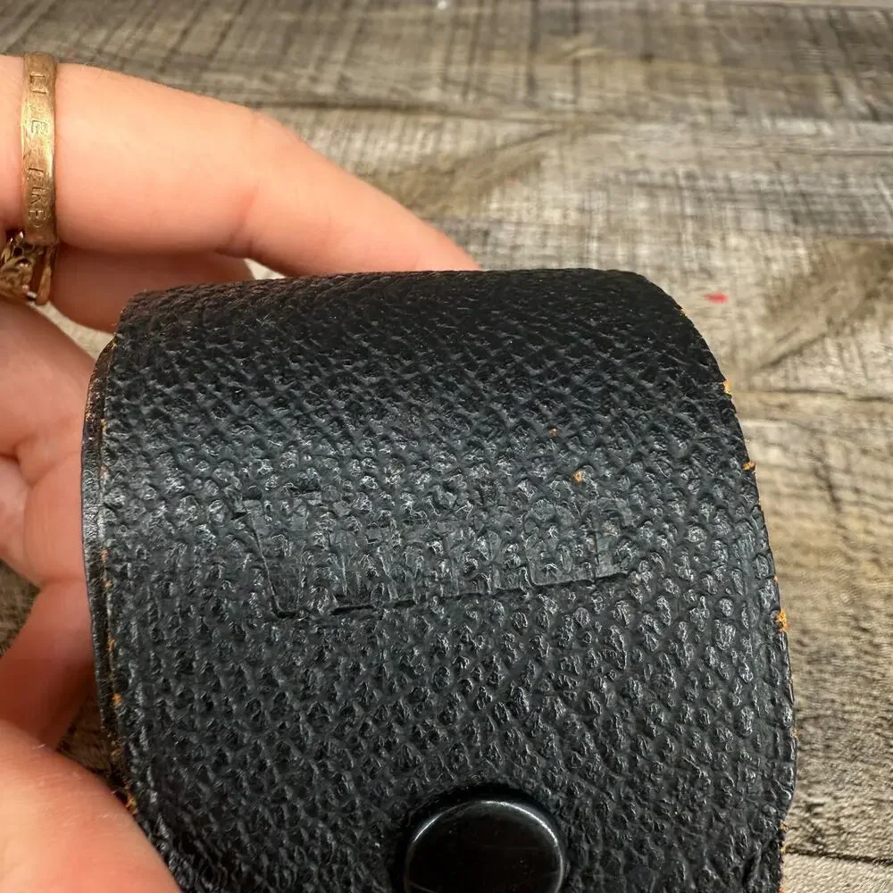 Vintage Vivatar Lens Case Black Snap Close Made in Japan